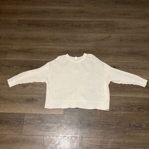 Old Navy Women's Cream Knit Sweater 100% cotton